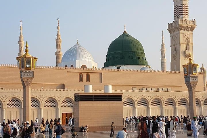 5 Star 7 Nights Luxury Umrah Package