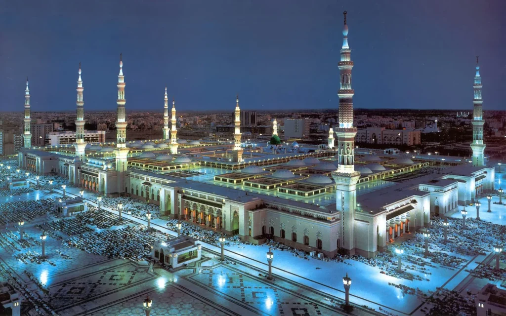 December Luxury Group Umrah Package