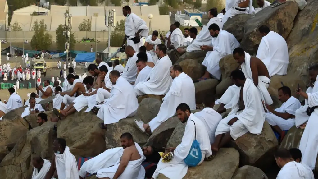 14 Nights 3 Star January Umrah Package