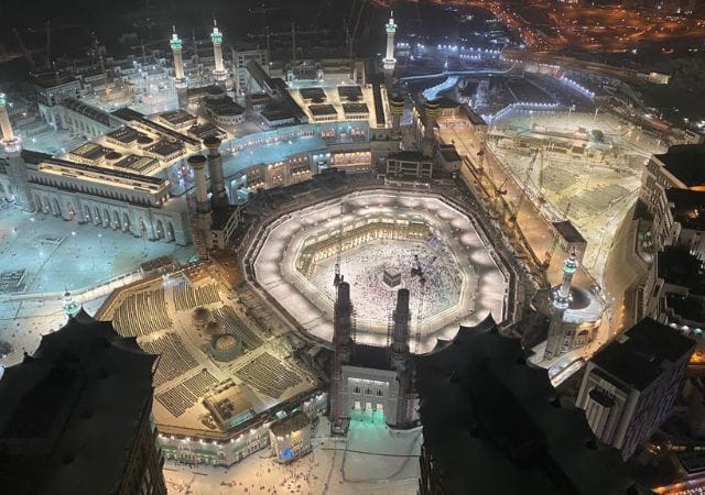 14 Nights 4 Star August Umrah Package