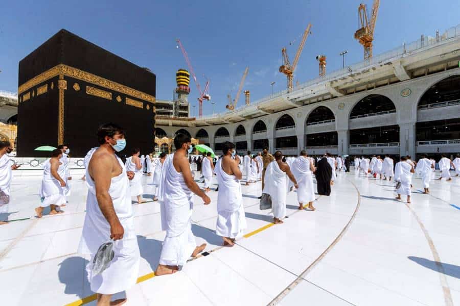 14 Nights 3 Star London Umrah Package