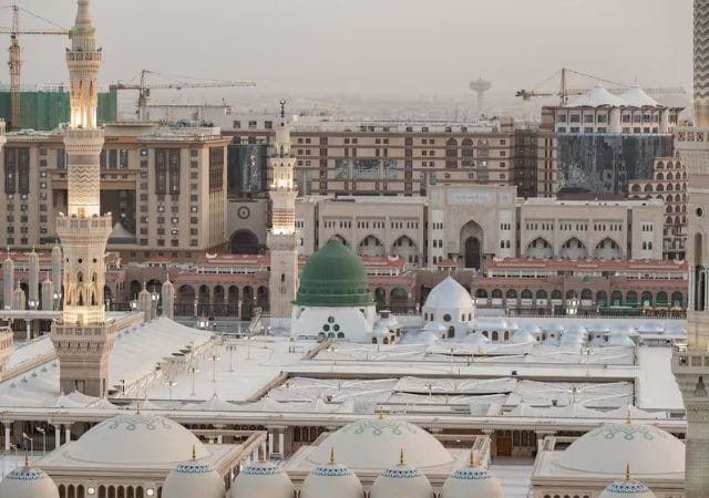 7 Nights 4 Star Manchester Umrah Package